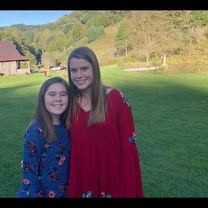 Meet your Posher, Ansley